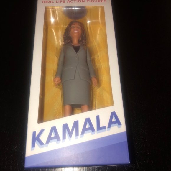 Kamala Harris Action Figure - Picture 3 of 5